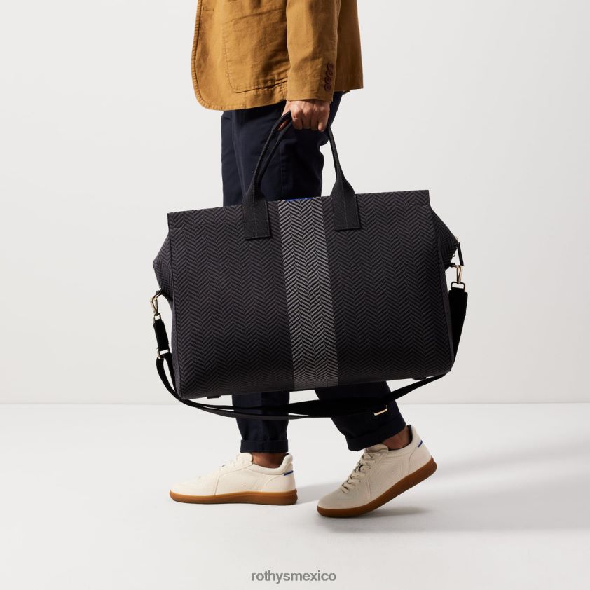 mujer Rothy's sombra negra el fin de semana bolsa PVF0L0266